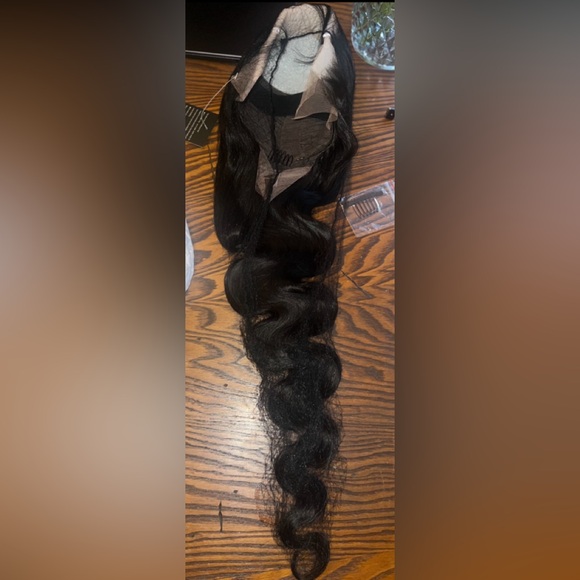 100% GLUE LESS HUMAN HAIR WIG - Picture 8 of 10